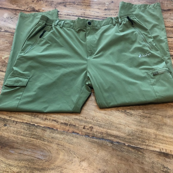 CLOTHIN Men’s XL Green Lightweight Travel Pants. - Picture 3 of 16
